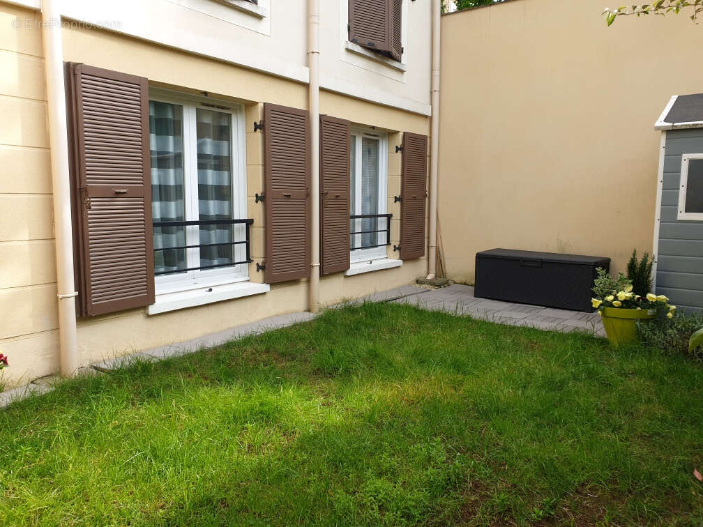 Appartement à NANTEUIL-LES-MEAUX