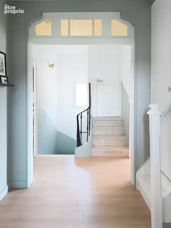 Maison Villeneuve Les Avignon 6 pièce(s) 170 m2 - photo 5