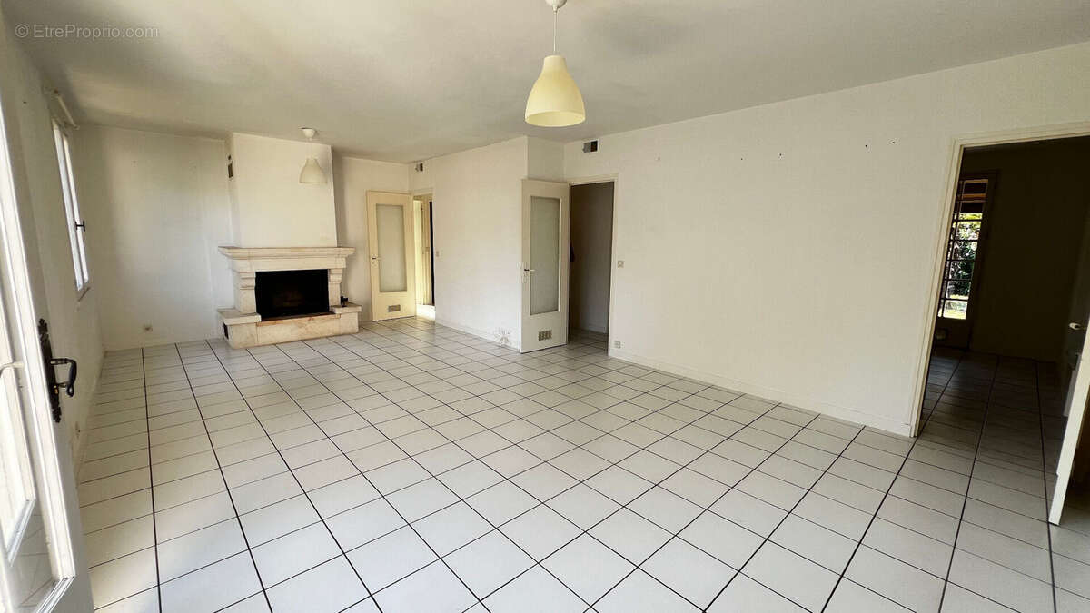 Maison à LA TREMBLADE