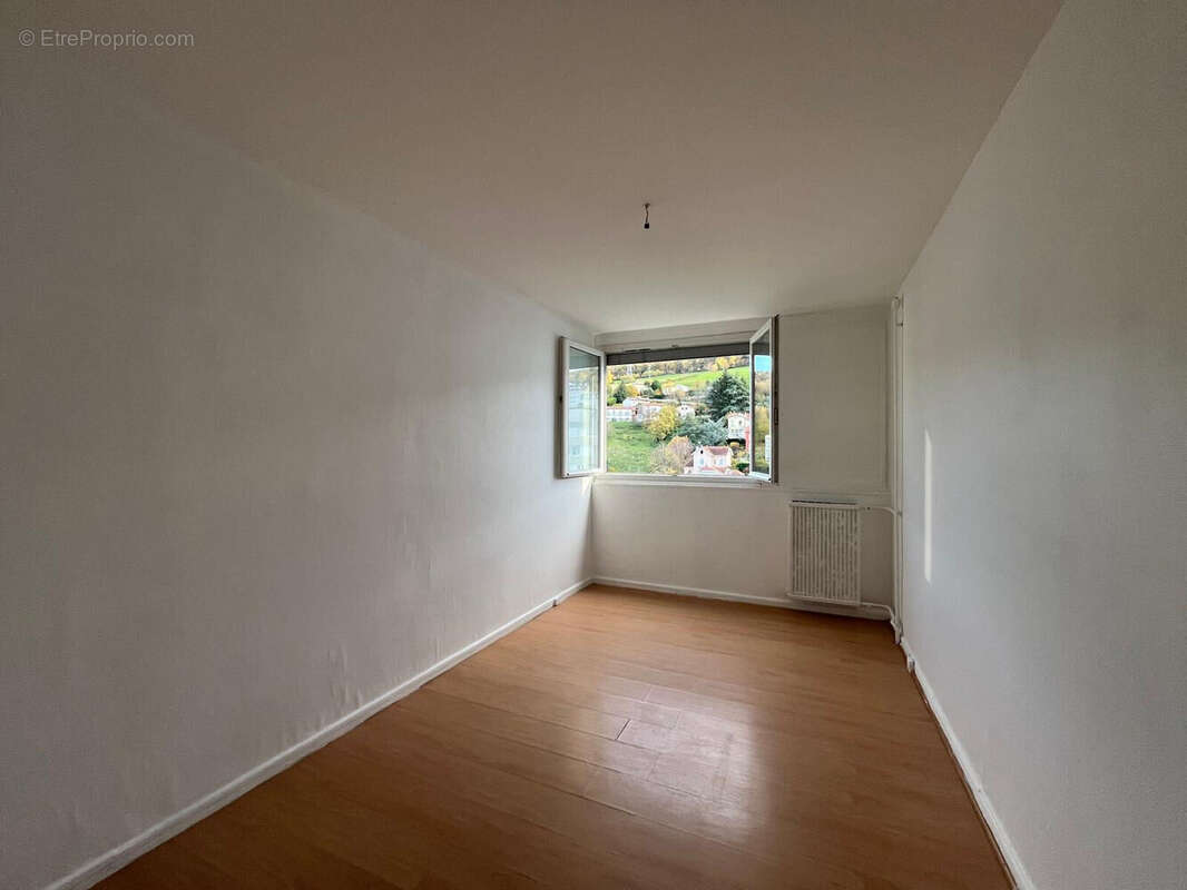 Photo 3 - Appartement à SAINT-ETIENNE