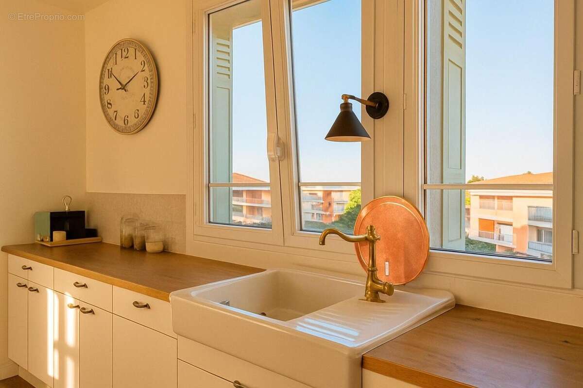 Photo 2 - Appartement à FREJUS