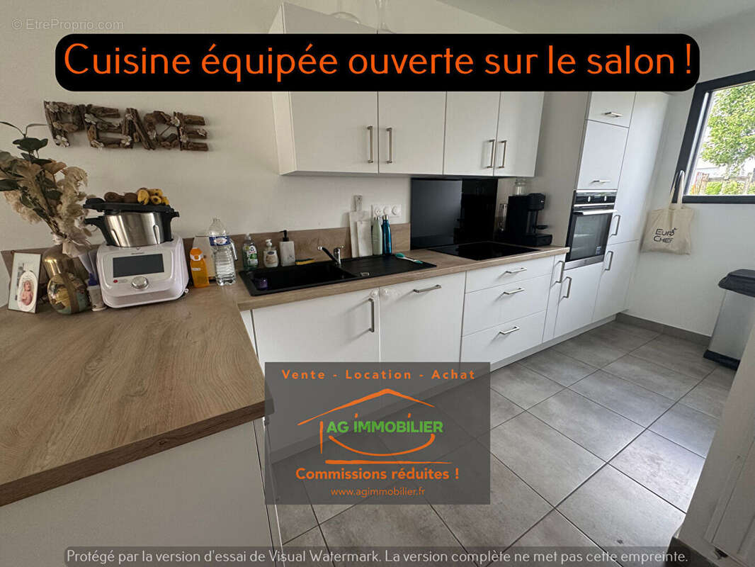 Maison à MONTGERMONT