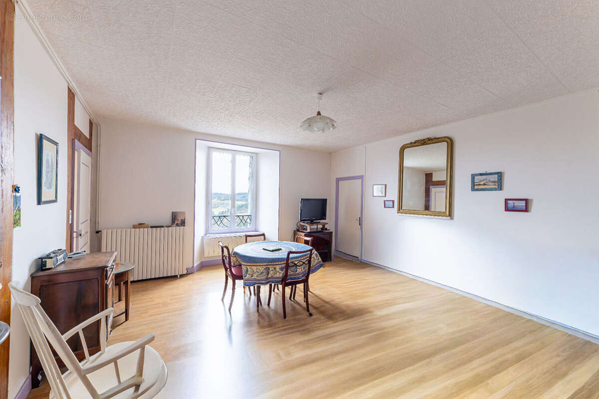 Appartement à SAINT-FLOUR