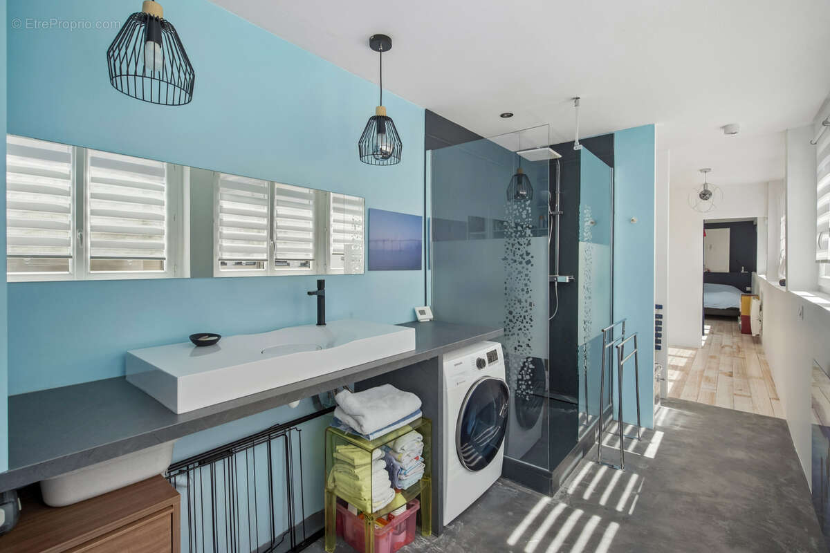 Appartement à PARIS-2E