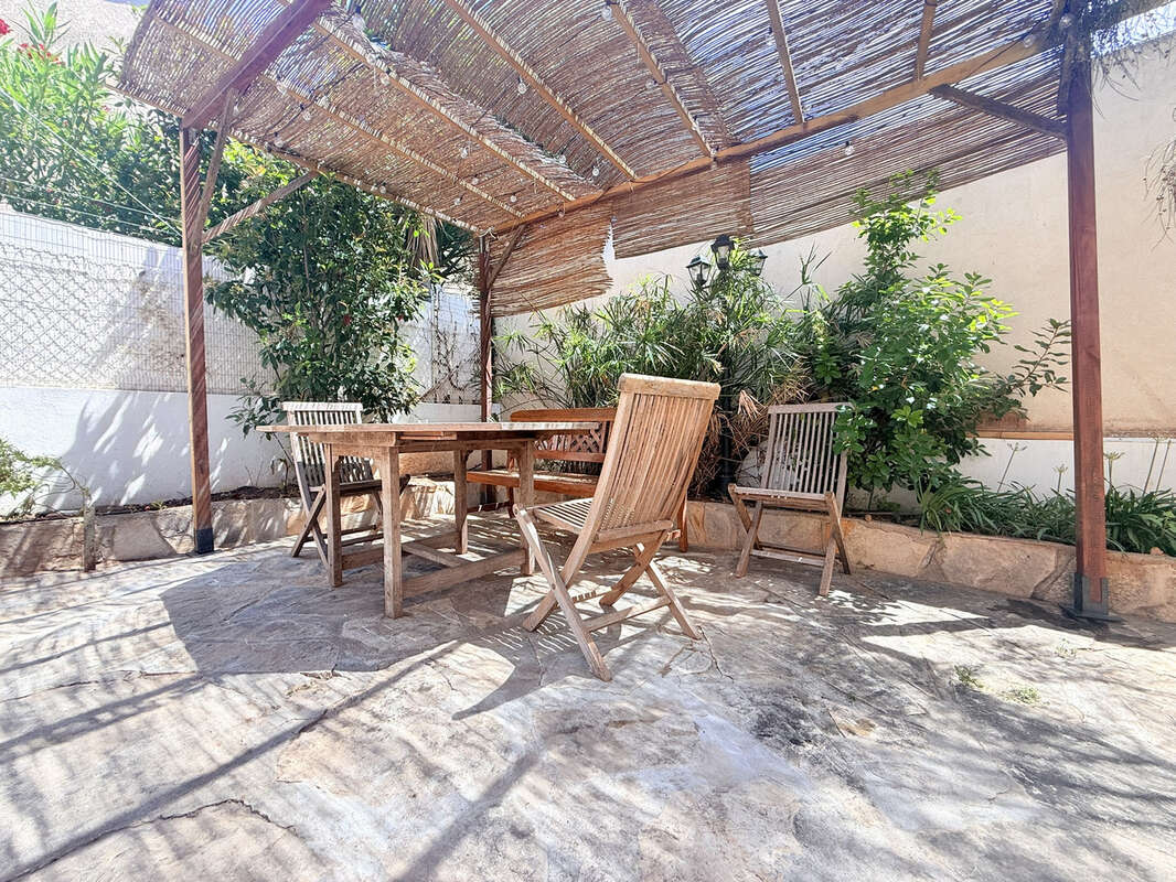 Appartement au premier et dernier étage, avec jardin privatif de 135m2 - photo 16