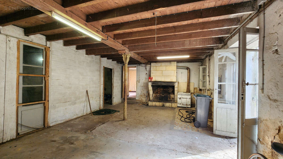 Maison à LUGON-ET-L&#039;ILE-DU-CARNAY