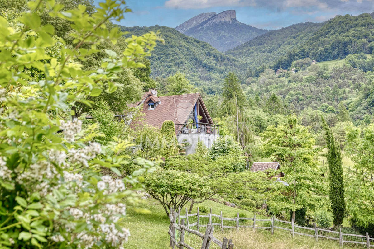 Maison à QUAIX-EN-CHARTREUSE