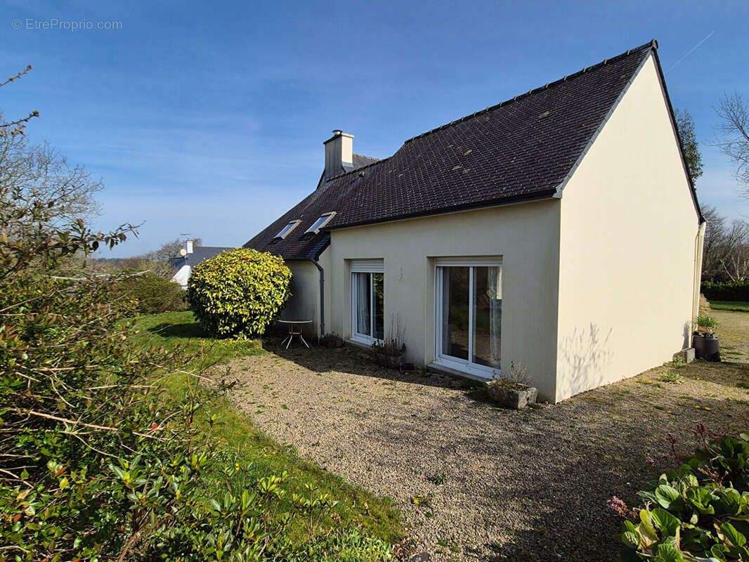 LAMPAUL-GUIMILIAU - Maison contemporaine - 7 pièces - photo 6