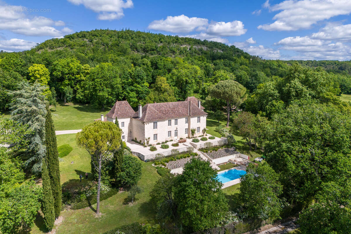 Maison à BAGAT-EN-QUERCY