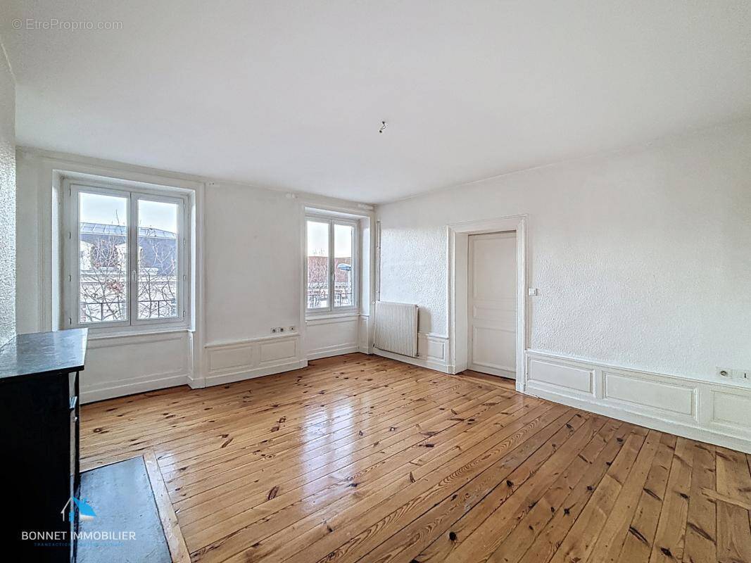Appartement à CLERMONT-FERRAND