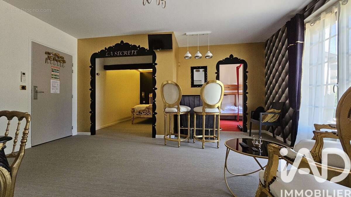 Maison 357 m² à Le Mesnil-Theribus  - photo 7