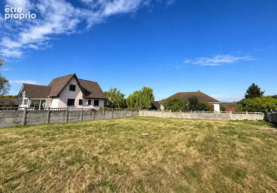Photo Terrain à Thorigny-Sur-Marne au prix de 235 000€
