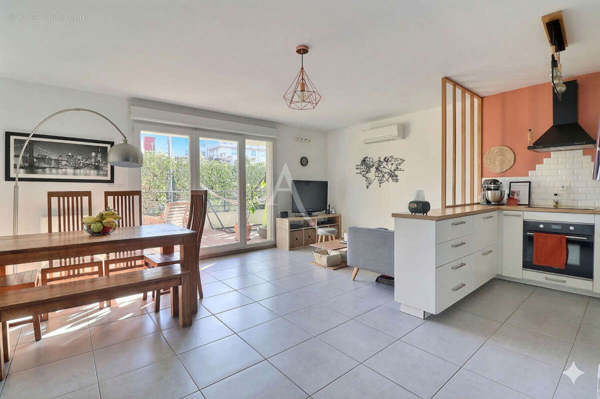 Appartement à MARSEILLE-12E