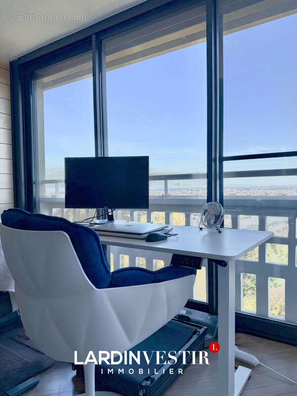 Appartement à SAINTE-FOY-LES-LYON