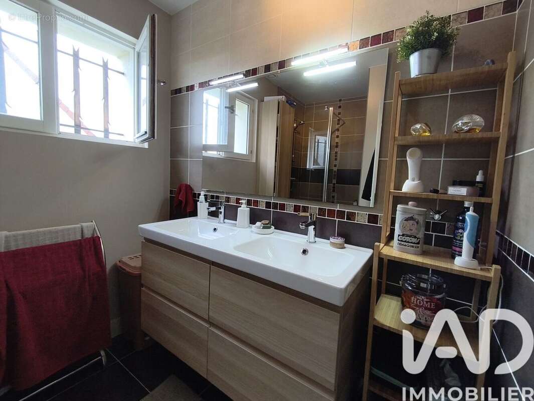 Maison 130 m² à Nibelle  - photo 9