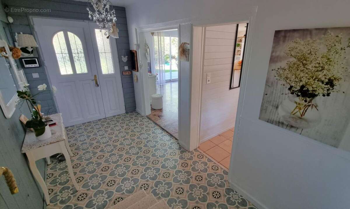 Maison à BUZET-SUR-TARN