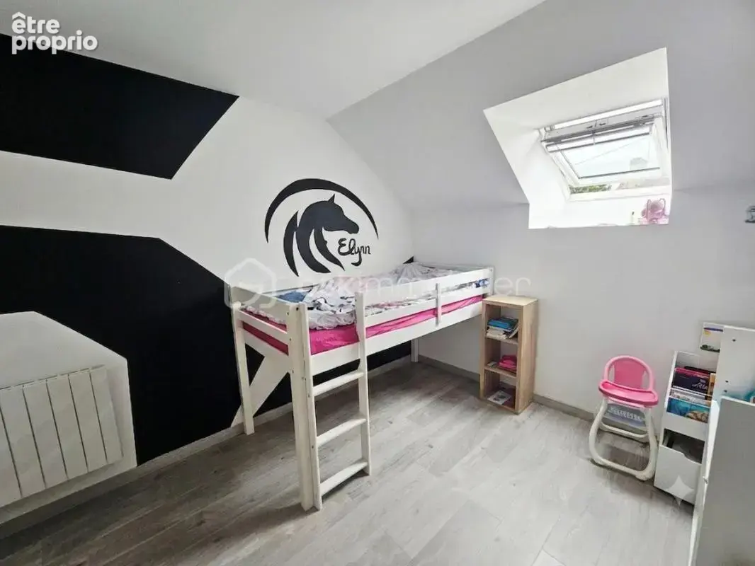 COUP DE CŒUR – Longère rénovée, 5 chambres, grange et 2 000 m² de terrain près de Redon - photo 13