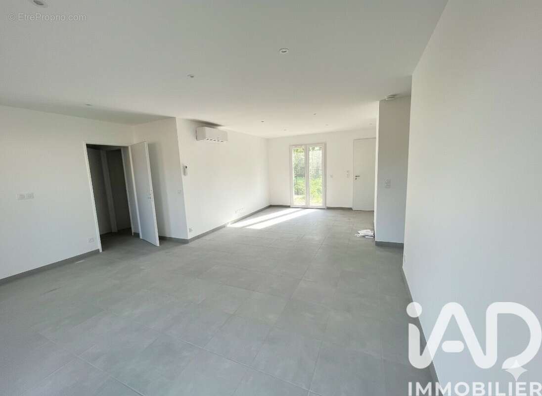 Photo 6 - Maison à MONTGUYON