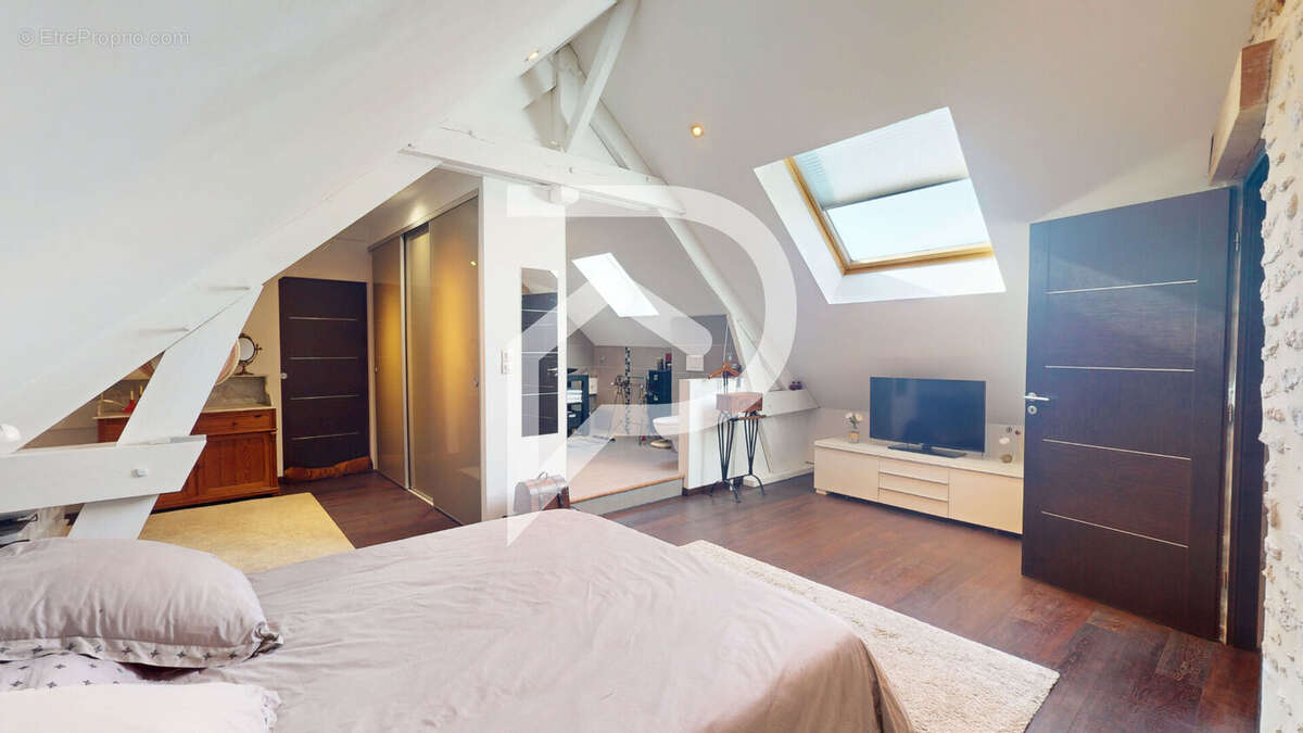 Maison à LA FERTE-ALAIS