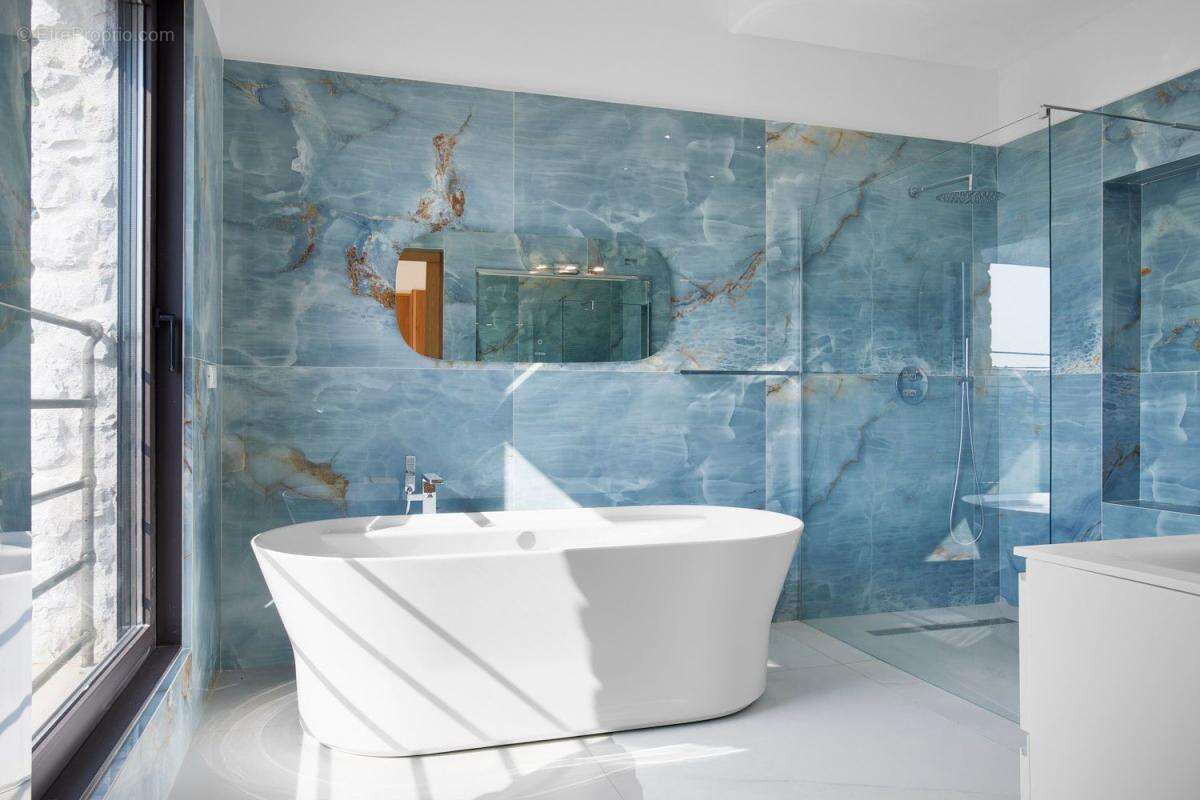 Maison à LA COLLE-SUR-LOUP