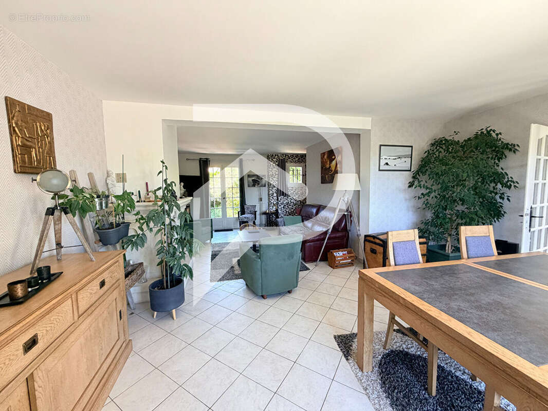 Maison Dammartin En Goele 6 pièce(s) 125 m2 - photo 4