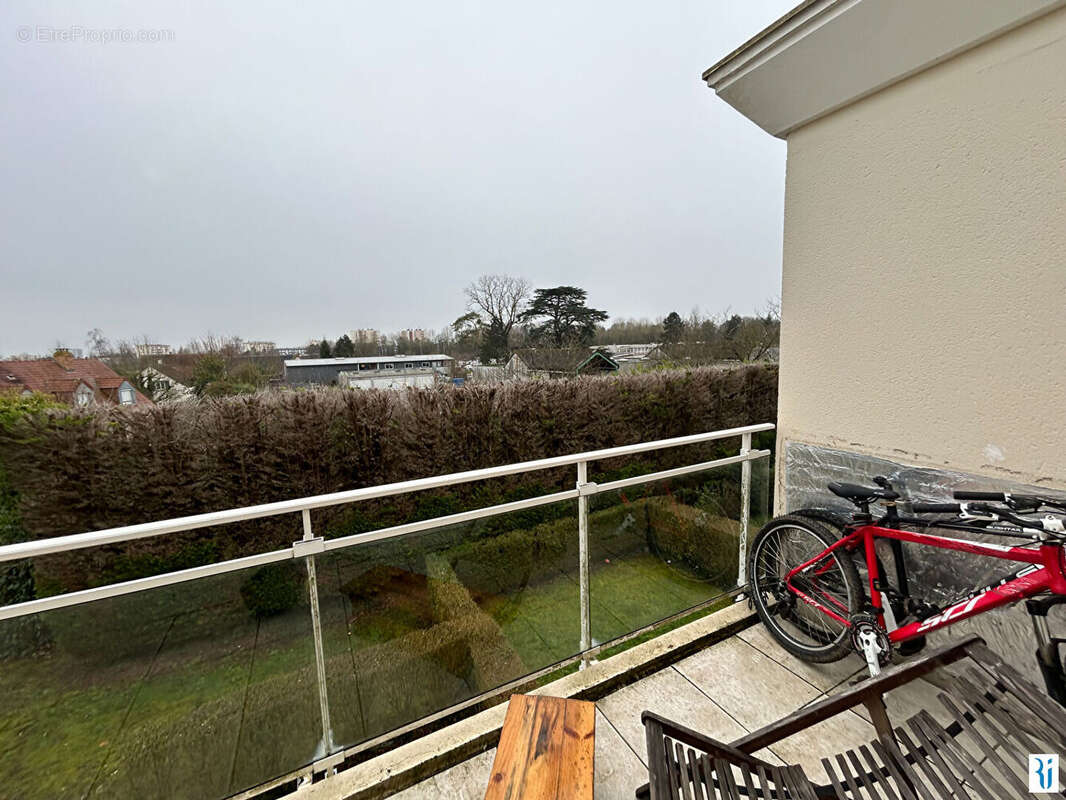 Appartement à BOIS-GUILLAUME