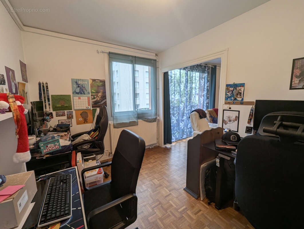 Appartement à SAINT-EGREVE