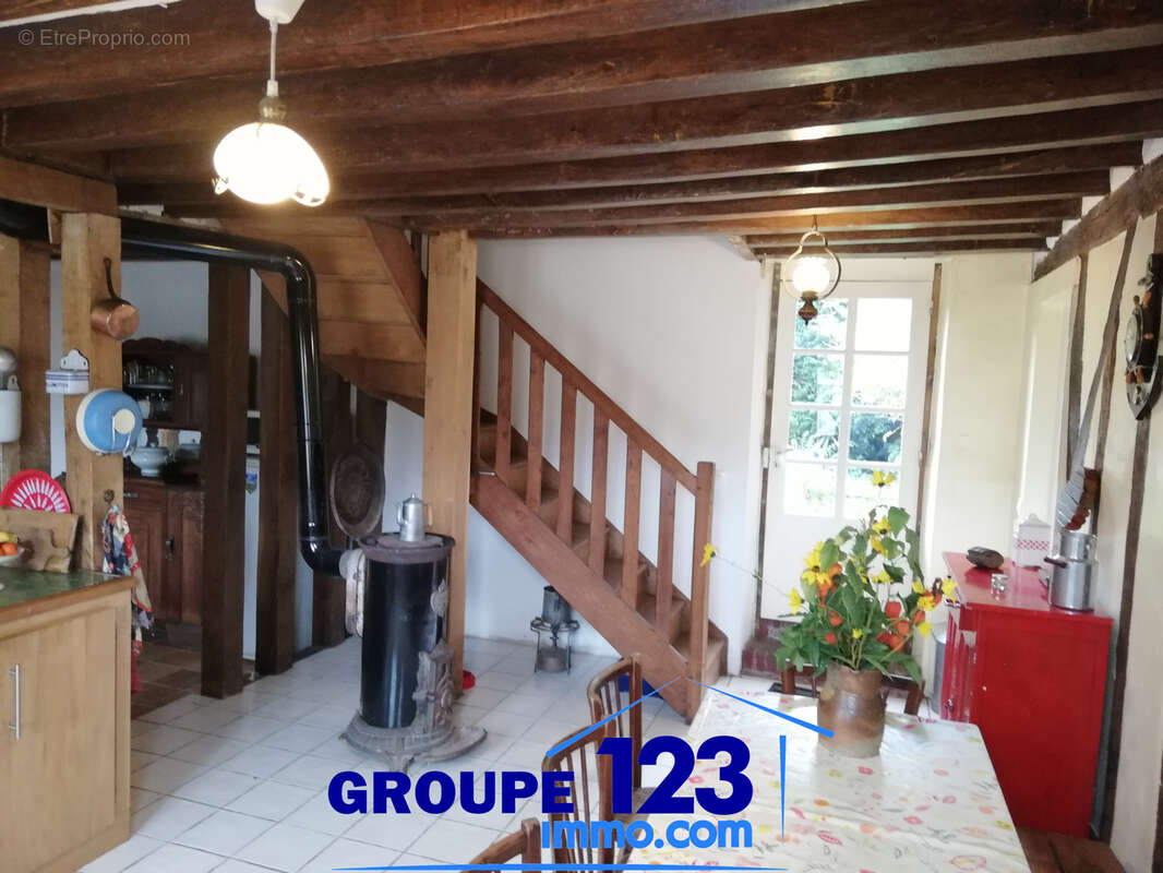 Maison à CHAMPIGNELLES