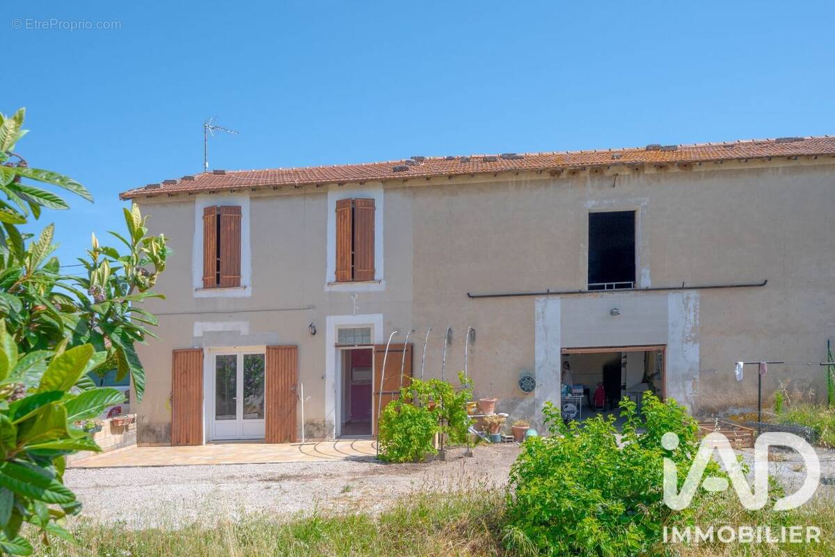 Photo 1 - Maison à SENAS