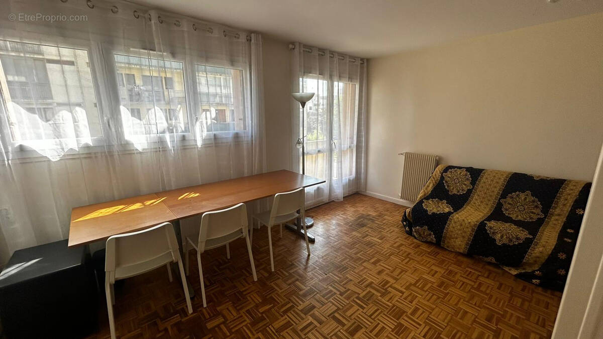 Appartement à VILLEJUIF