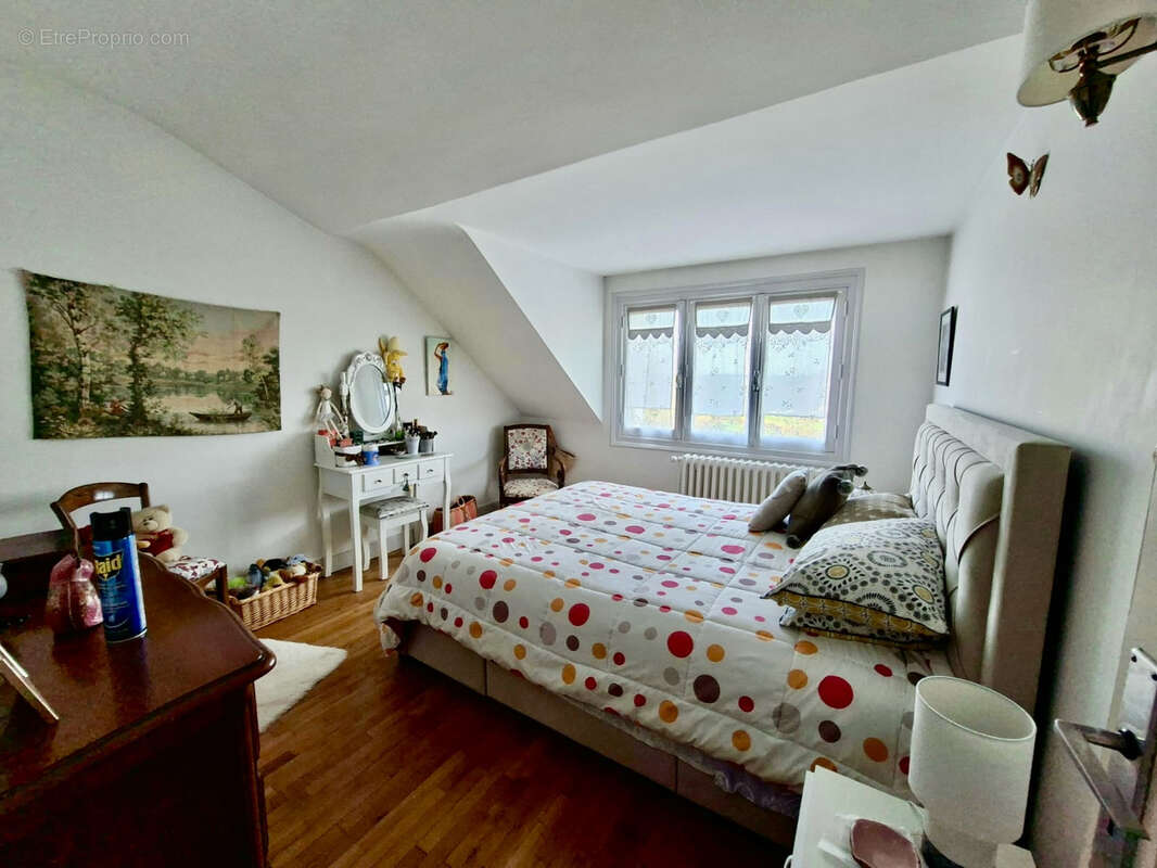 Maison à MALICORNE-SUR-SARTHE