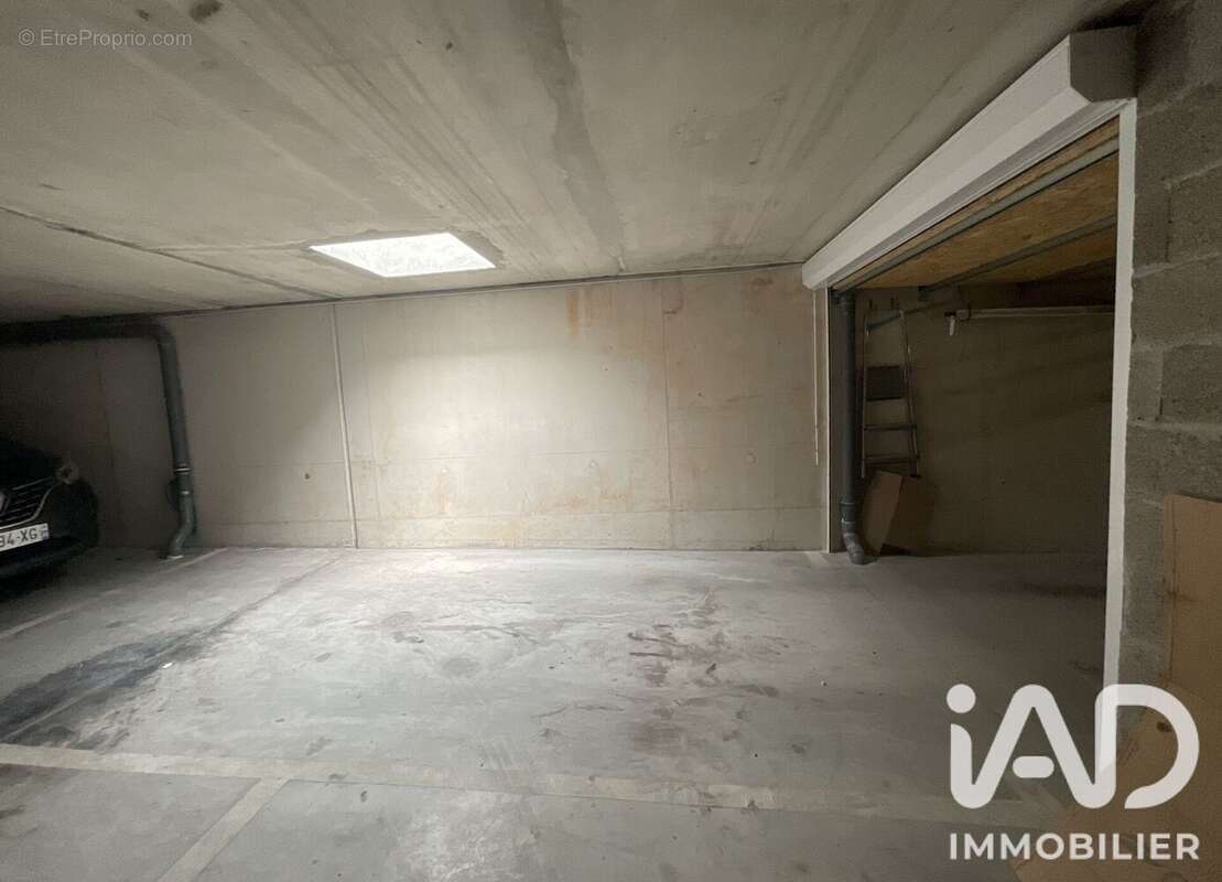 Parking 25 m² à Palavas-Les-Flots  - photo 5