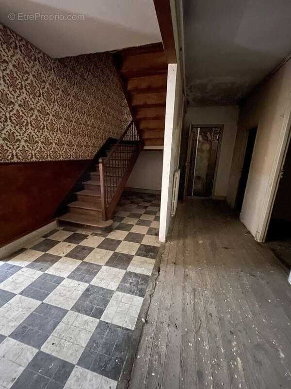 Maison à SALIES-DU-SALAT