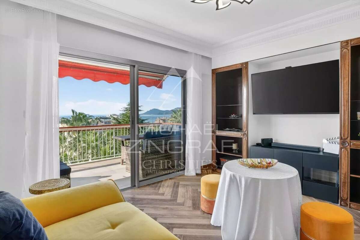 Appartement à CANNES