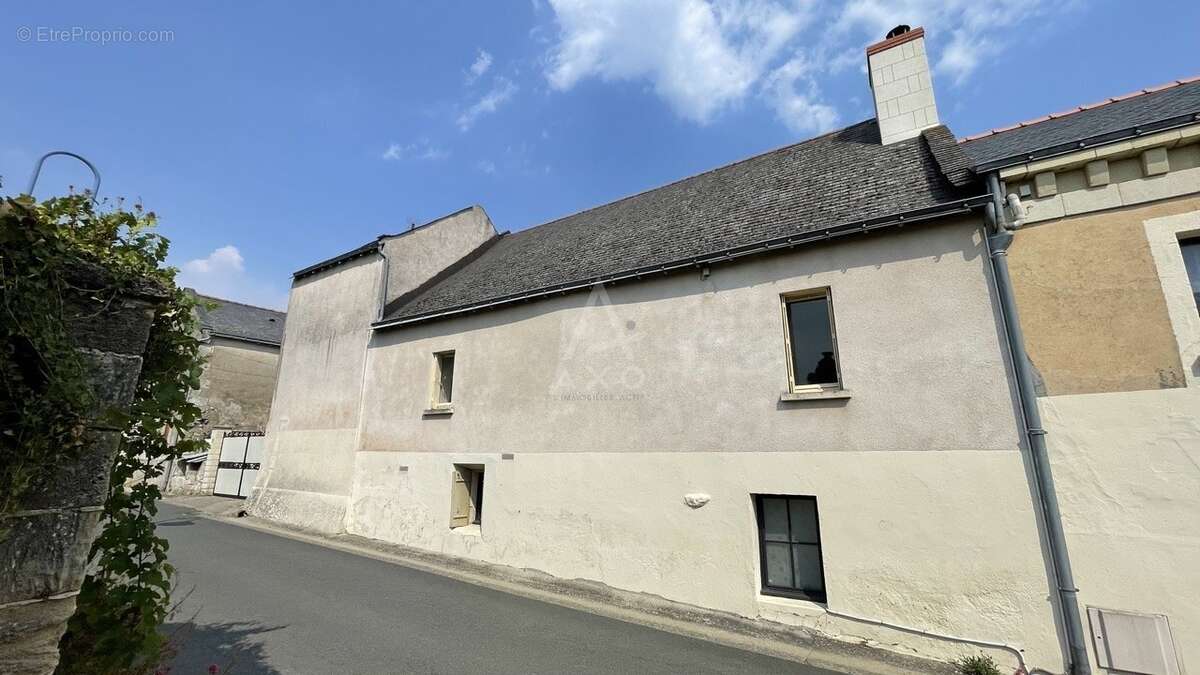 Maison à DOUE-LA-FONTAINE