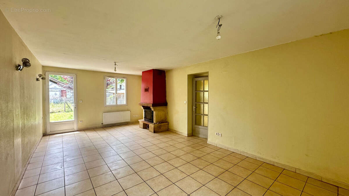 Maison à PISSOS