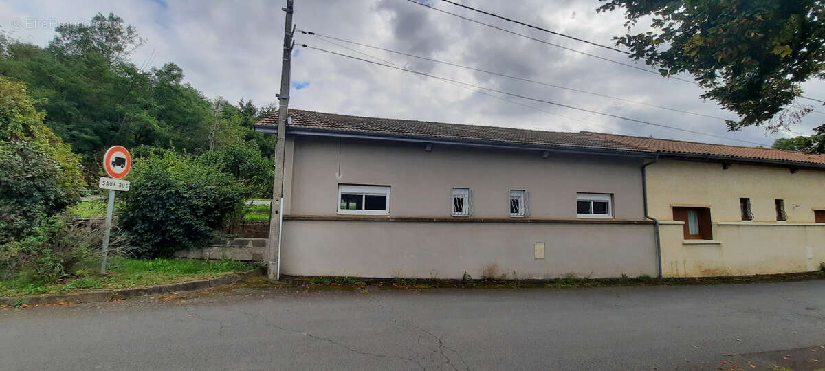 Maison à SAINTE-FLORINE