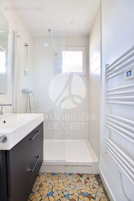 Appartement à LYON-8E