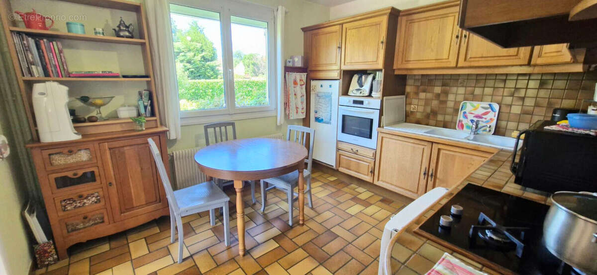 Yvetot  - Quartier du Fay - Maison de 130 m² - 4 chambres - photo 4