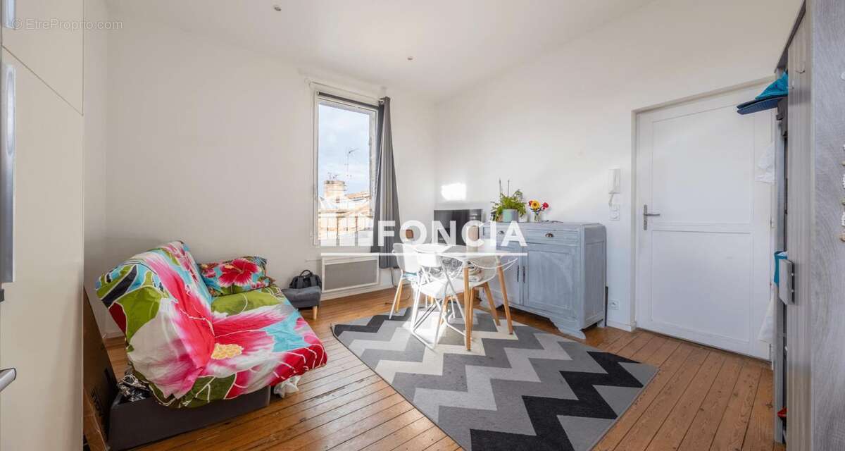 Appartement à BORDEAUX