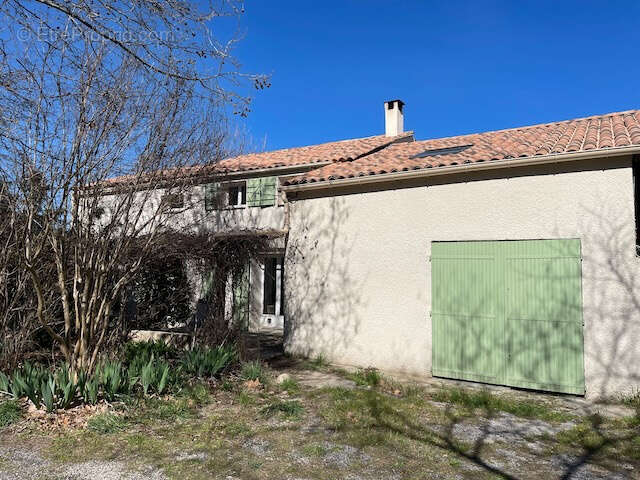 Maison à LES MEES
