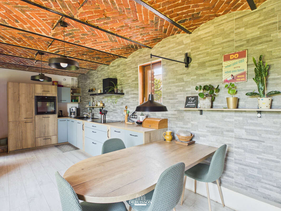 Maison à REBREUVIETTE