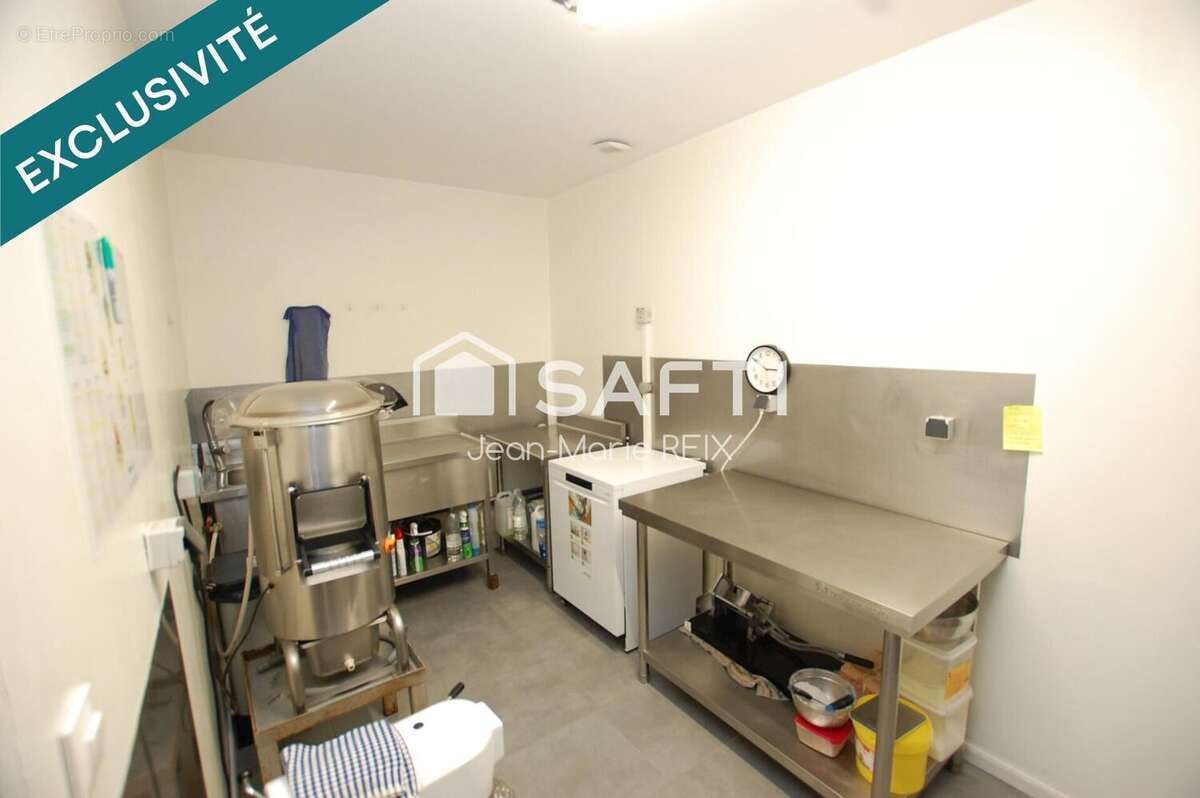 Photo 8 - Commerce à ETAULIERS