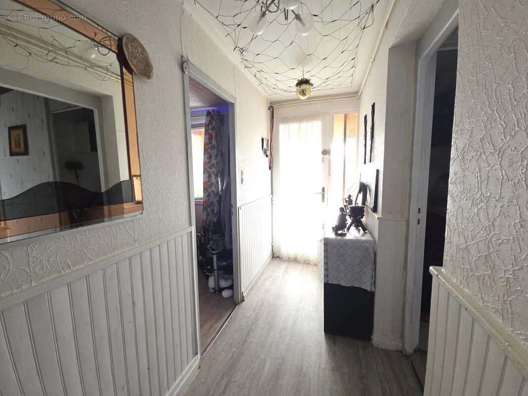 Maison à BOUXIERES-AUX-DAMES