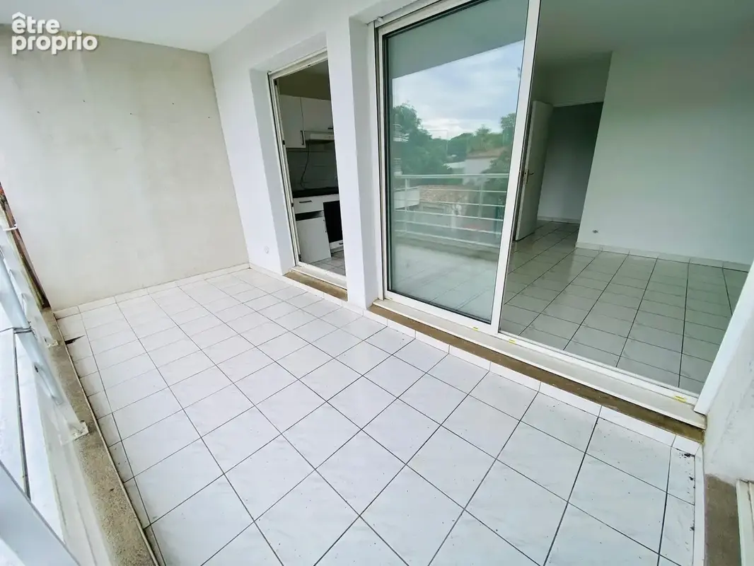 Exclusivite  montpellier   lumineux t3 de 70m2, terrasse 15m2 expo sud + parking residence securisee et calme - photo 8