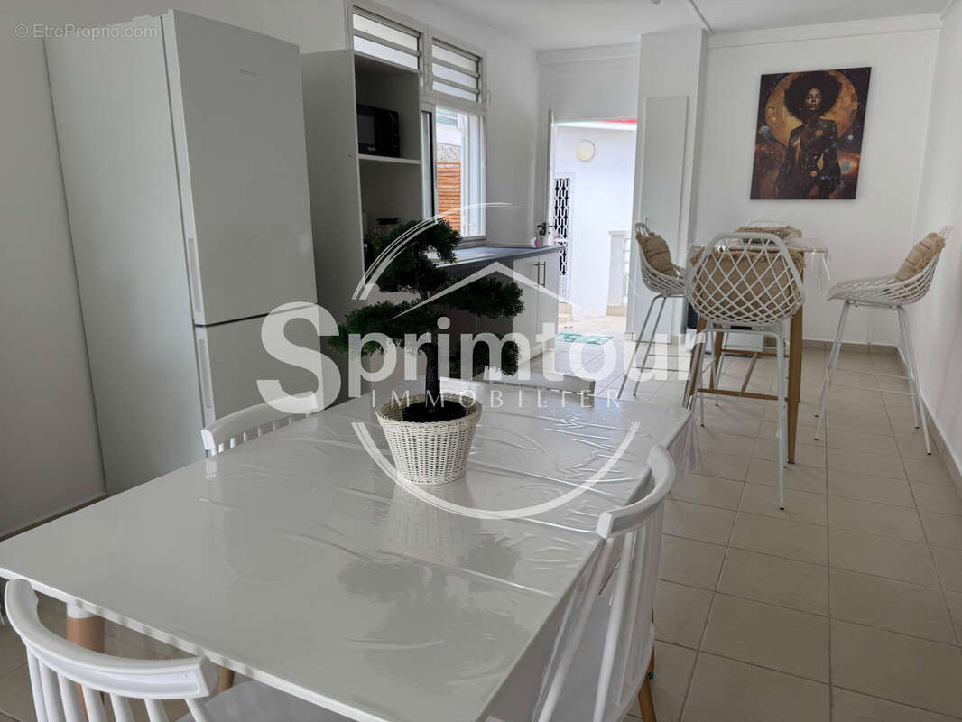 TROIS-RIVIERES Appartement T2 investissement locatif - photo 2