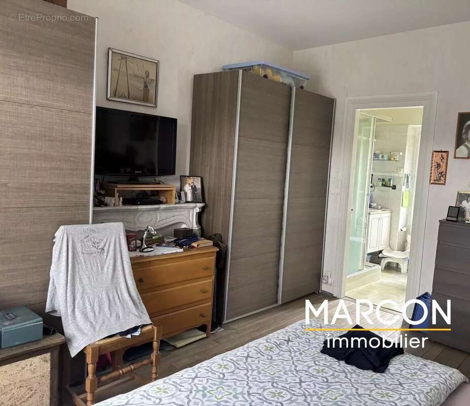 Maison à SAINT-GEORGES-LES-LANDES