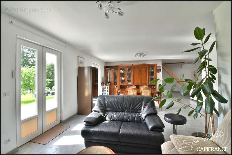 Pavillon récent 4 chambres – Au calme, sans travaux – St Saturnin (18 Cher) - photo 13