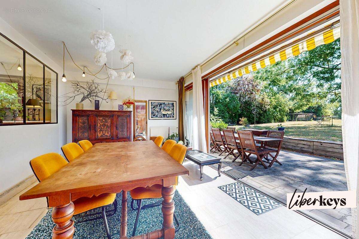 Propriété d'exception de 350 m² - photo 6