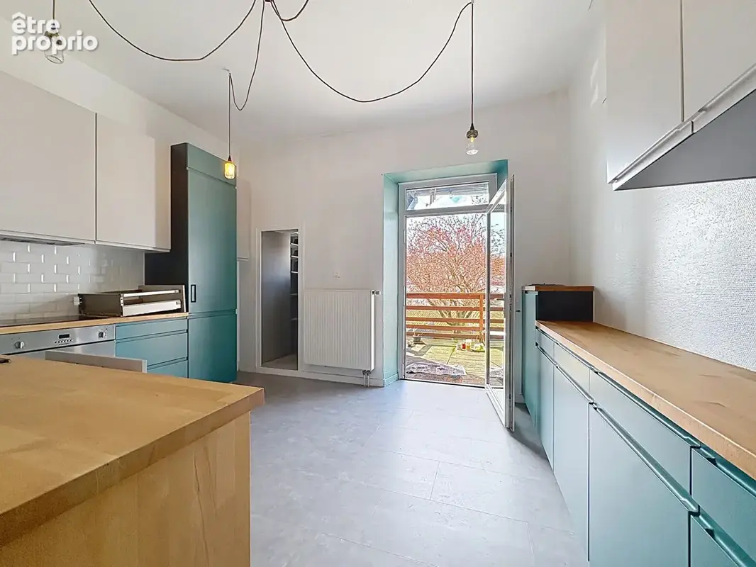 Appartement de charme 94 m² - RDC avec jardin privatif 150 m², terrasse et garage fermé - photo 4